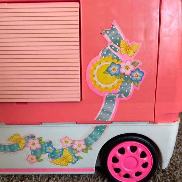 Vintage 1996 Barbie Mattel Large 59x45x30cm Pink Magical Motorhome Vehicle - Picture 4 of 16